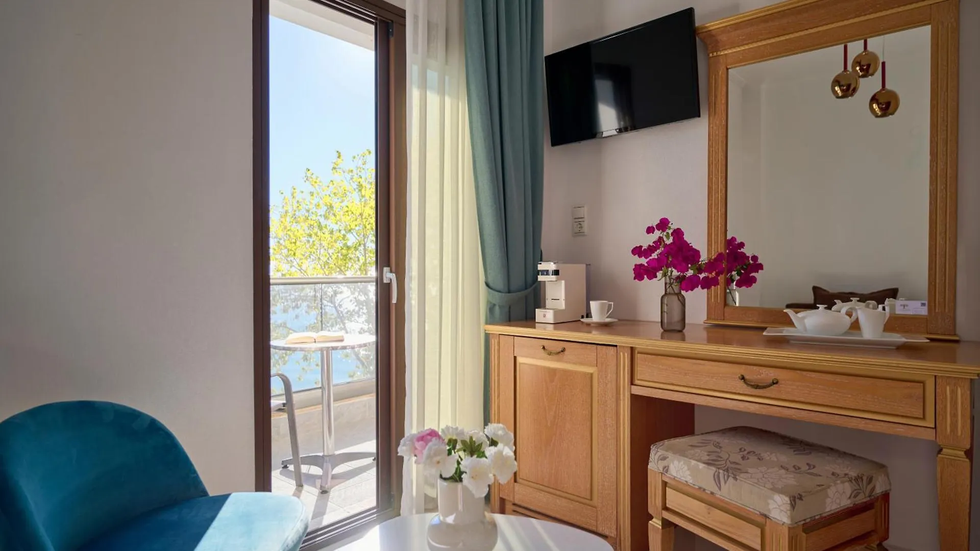 Evlogia Hotel Seafront And Anex By Greek Pride 弗尔卡