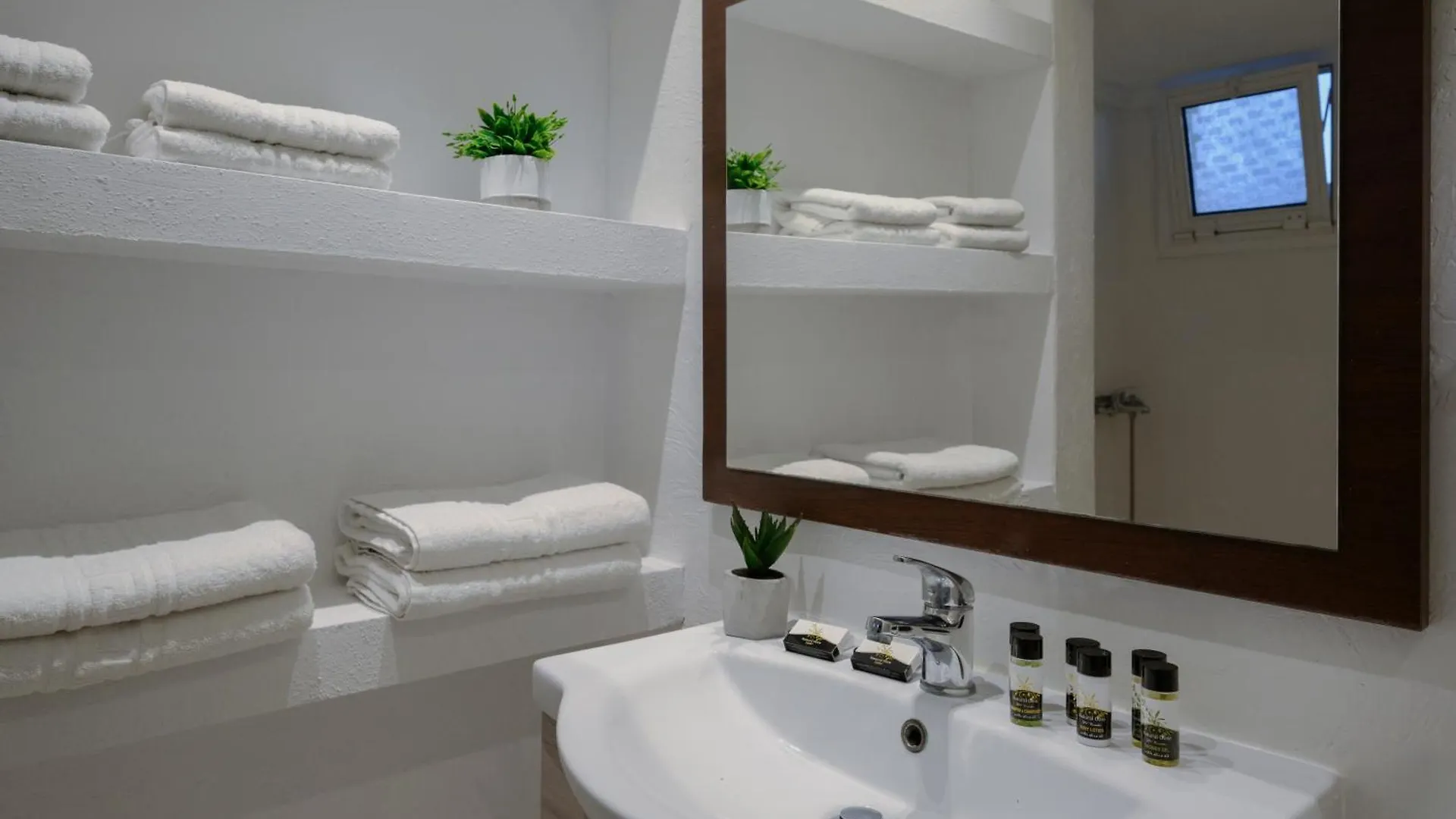Evlogia Hotel Seafront And Anex By Greek Pride 弗尔卡