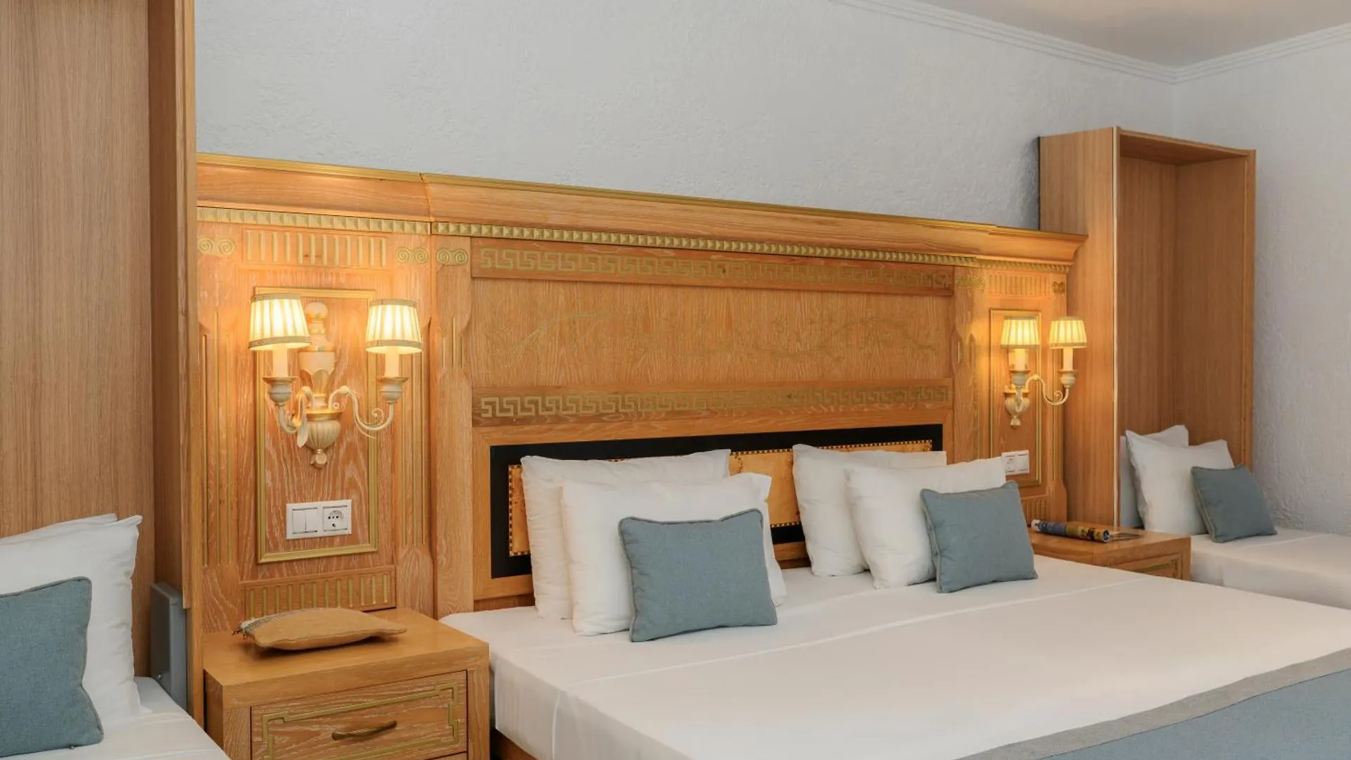 Evlogia Hotel Seafront And Anex By Greek Pride 弗尔卡