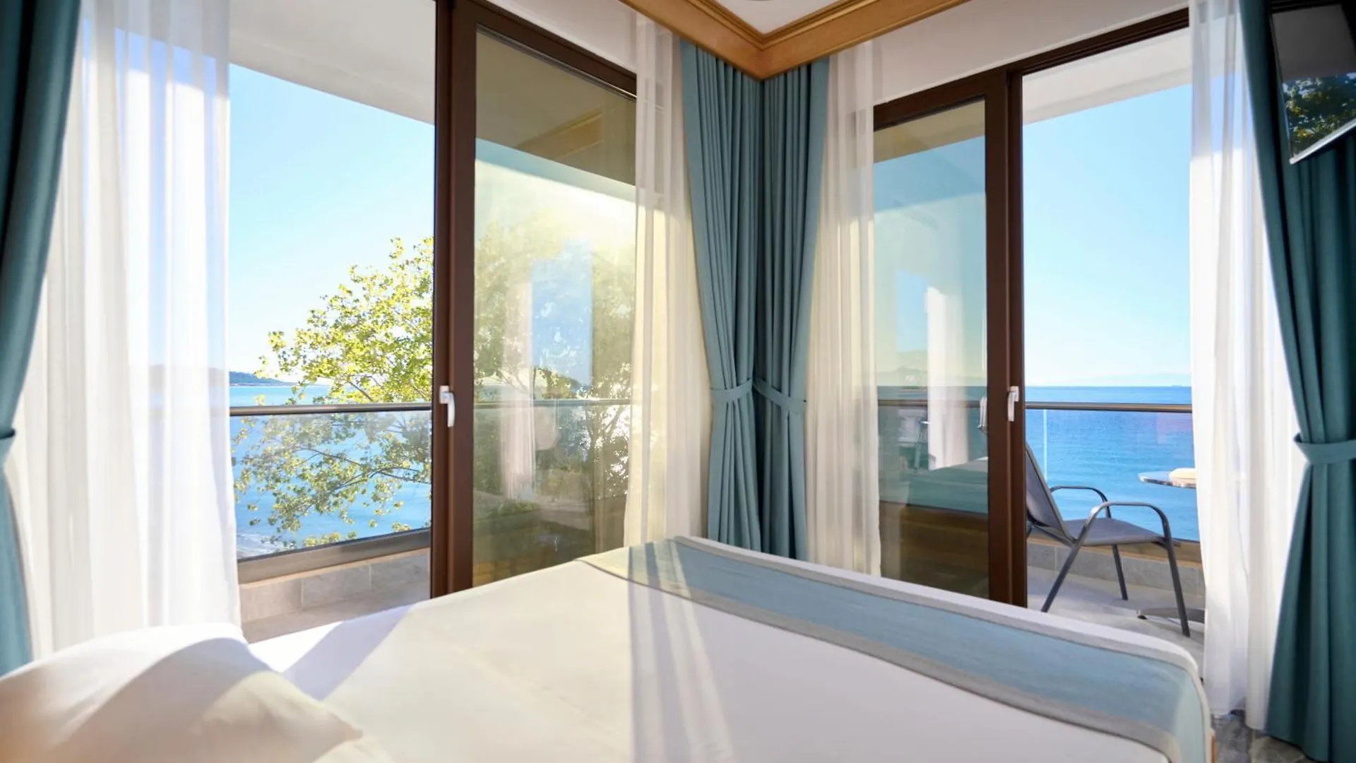 Evlogia Hotel Seafront And Anex By Greek Pride 弗尔卡