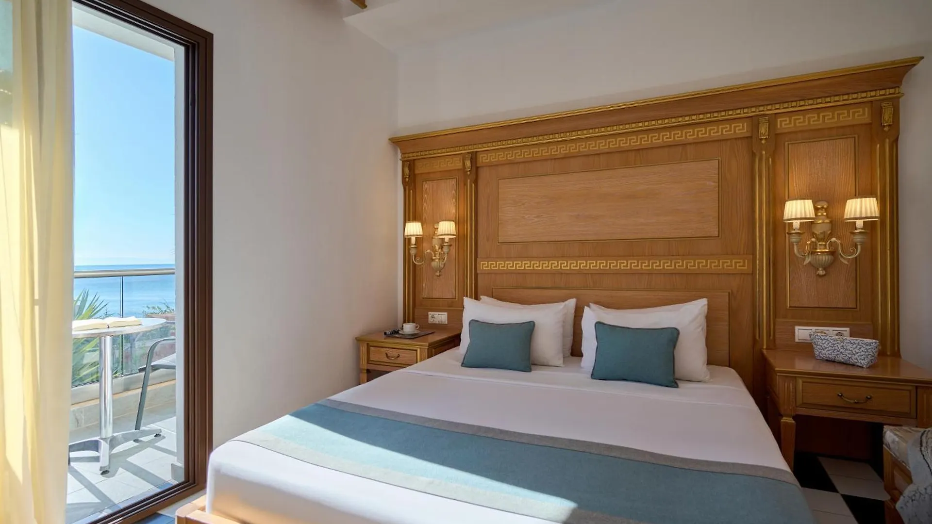 Evlogia Hotel Seafront And Anex By Greek Pride 弗尔卡